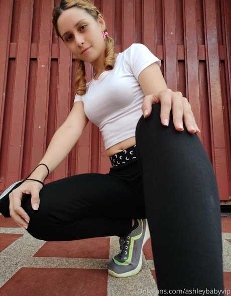 naughty student free Profile pic