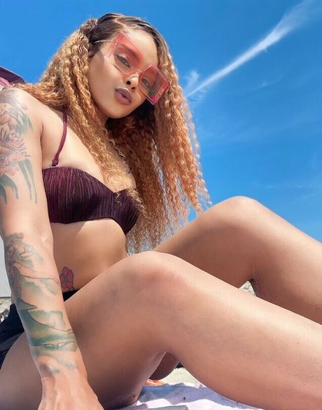 autumn nightt only fans nudes