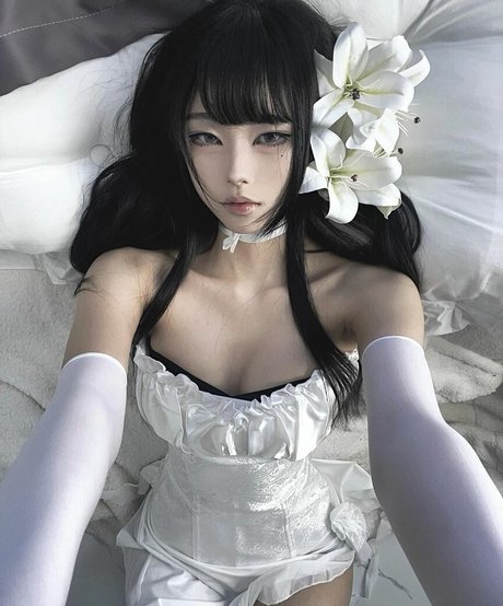 Daturakisses naked onlyfans pics