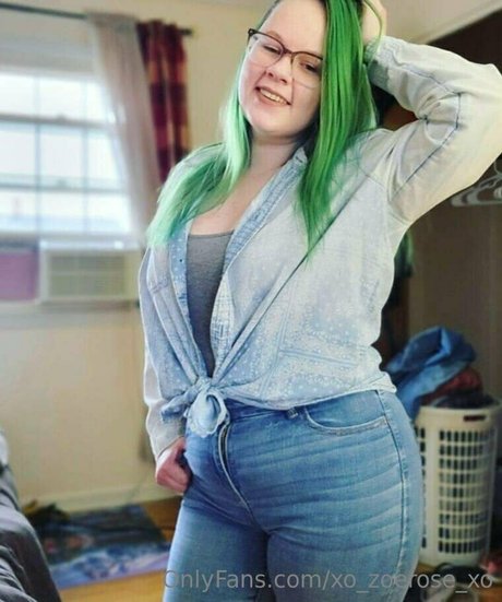 xo zoerose xo onlyfans nude tits