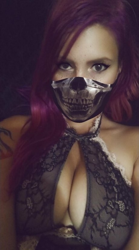 bunnyqueen20961 onlyfans leajs