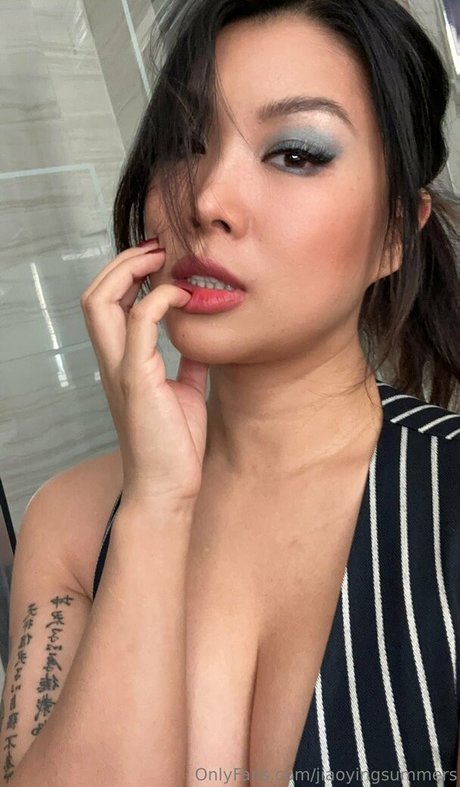 jiaoyingsummers onlyfans leak ass