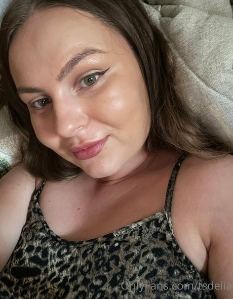 deliamalkova onlyfans topless