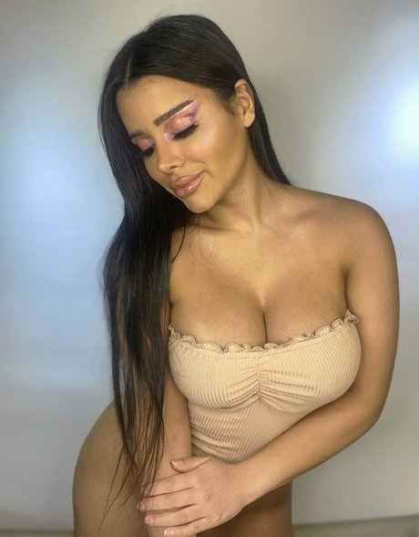 Pour aya onlyfans nude leaked