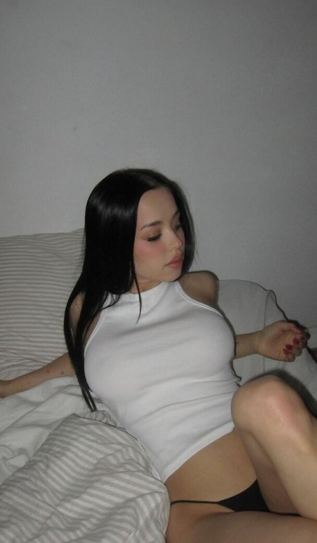 lyna com leak onlyfans nude