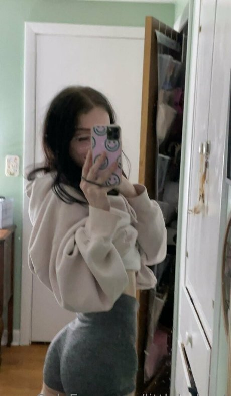 littlebabyyt onlyfans nude