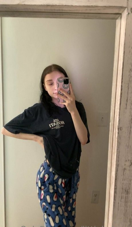 littlebabyyt onlyfans leaked