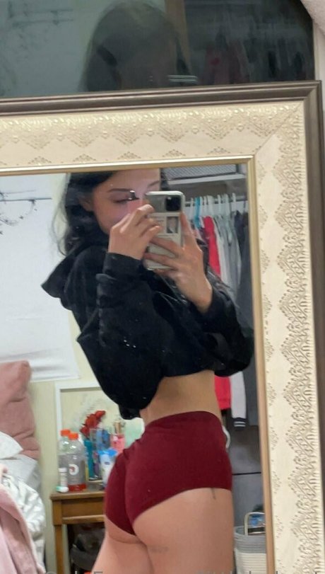 littlebabyyt topless onlyfans