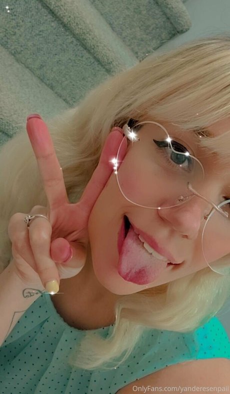 brattty succubus naked onlyfans pics