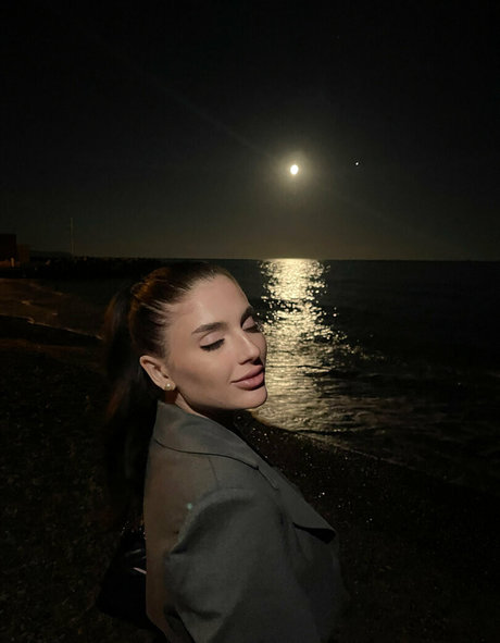 little mollyy onlyfans nudes