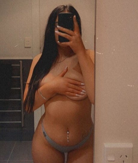 brittanybrownn onlyfans leak fuck