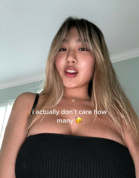 kathyjchoi onlyfans boobs