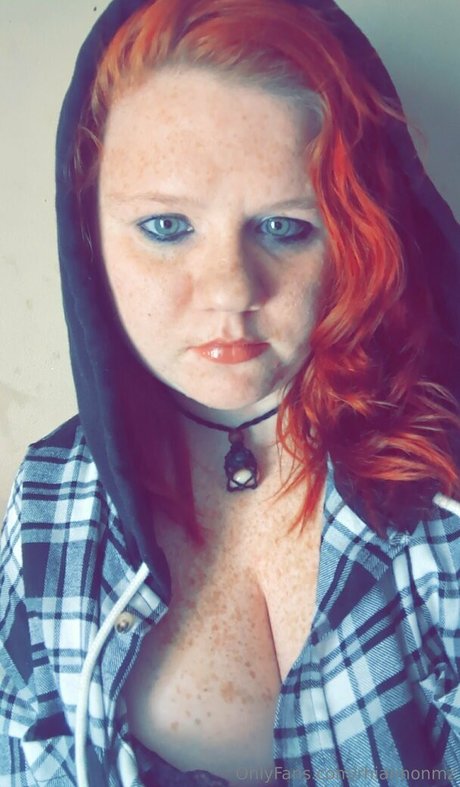 rhiannonmz onlyfans lesk