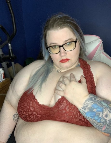 adenahx onlyfans nude