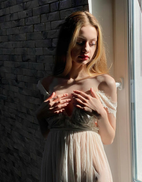 scarlett do onlyfans naked pics