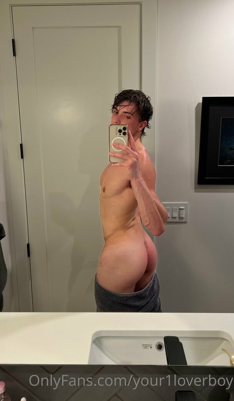 your1loverboy naked onlyfans
