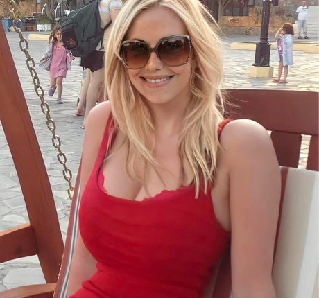 Rachel Dixon naked leaked onlyfans