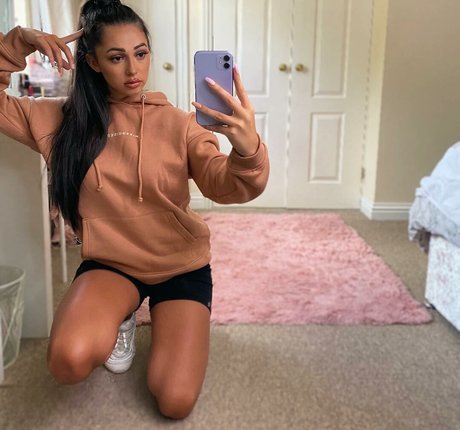 Chloe Reynolds onlyfans leaked naked