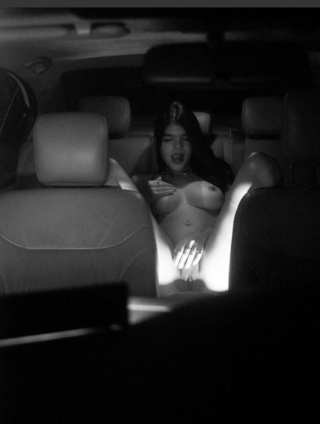 Vitoria Bastos onlyfans leams