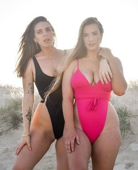 Amelia Jaane onlyfans leak ass