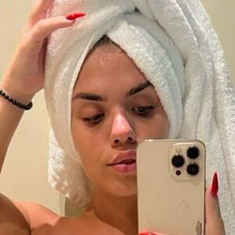 Valentina Midget only fans leaked