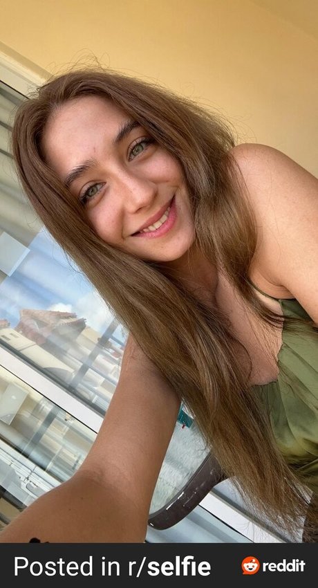 YellowMinimum6204 onlyfans pictures