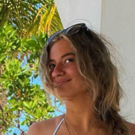 Serenity Early onlyfans leakes