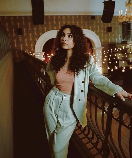 Alessia Cara free onlyfans