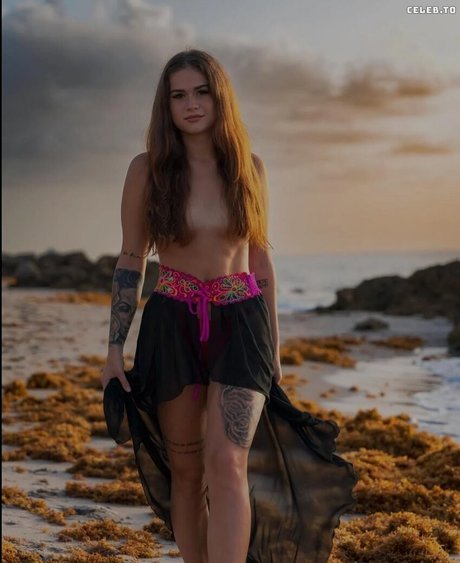 Chalina l naked onlyfans leaks