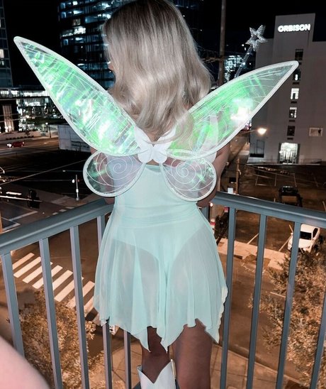 Lauren Swan onlyfans leak new