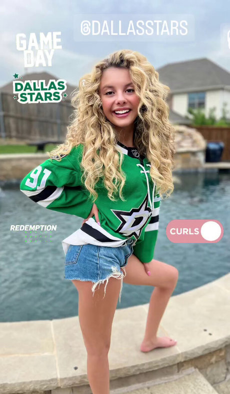 Mallory James Mahoney onlyfans leaked sex