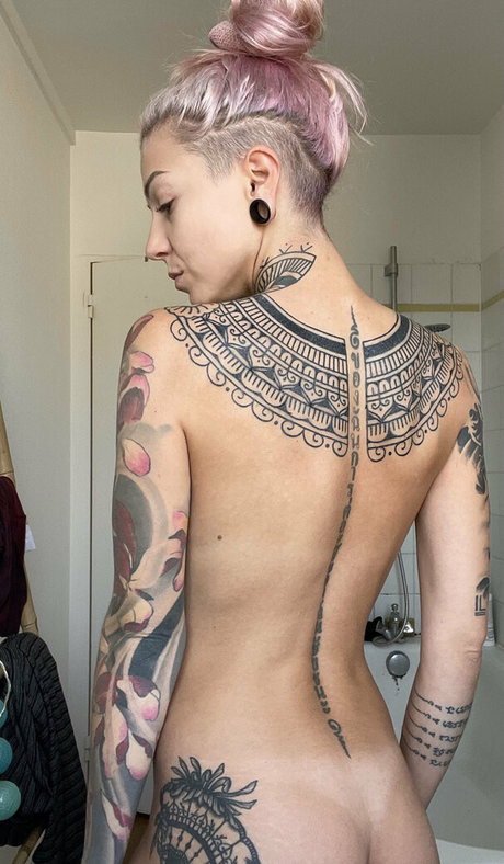 CerizVodka onlyfans gratis