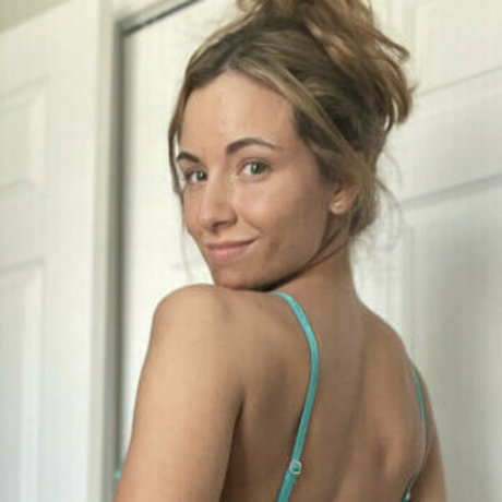 zoeinwonderland onlyfans gratis