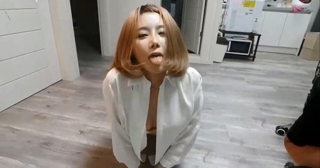 lesbian strapon onlyfans hot print