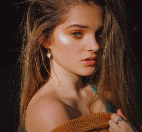 Erika Bierman onlyfans gratis