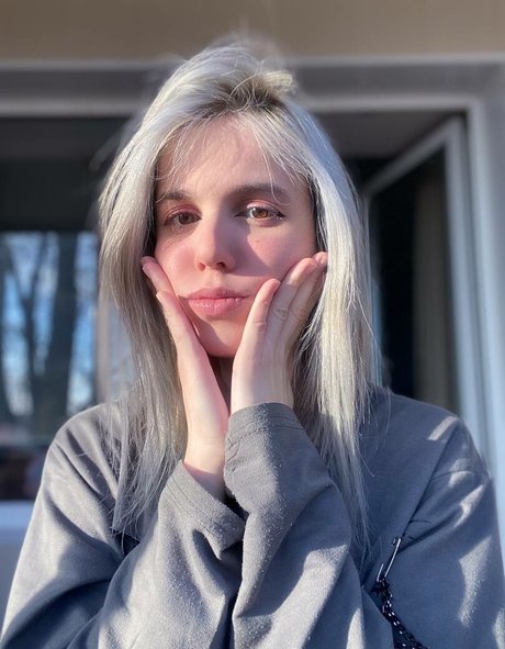 hanahakiiiii onlyfans nudes