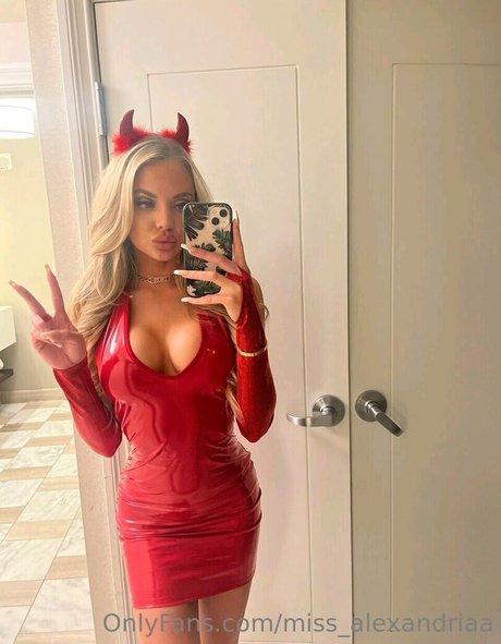 Miss Alexandriaa onlyfans leaks naked
