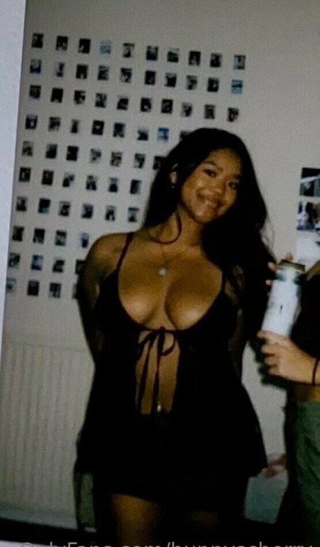 Bunnyscherry onlyfans porn leaked