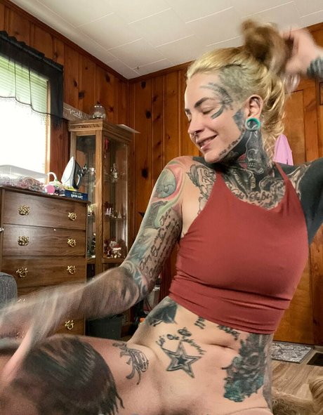 Vero Venturing onlyfans for free