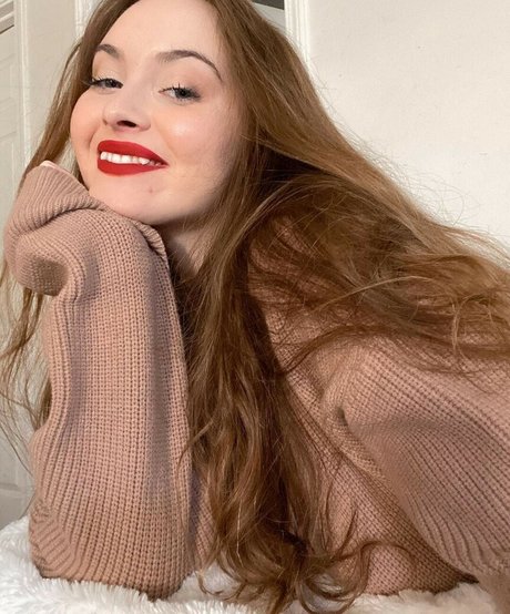 Erin Marley Klay nude only fans