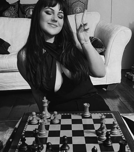 Lularobs leaked nudes onlyfans