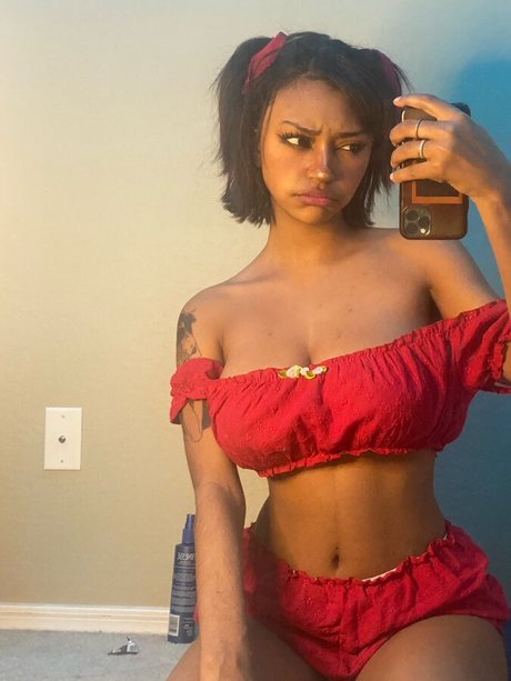 Dolllyfied pics onlyfans