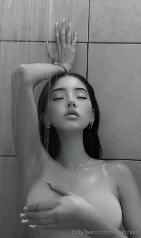 penelopexc nude on onlyfans