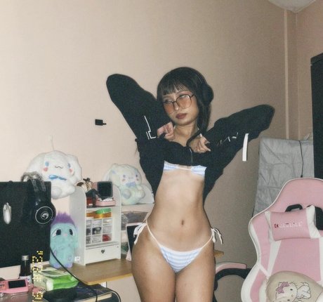 badibooo topless onlyfans