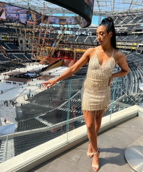 Indi Hartwell is on onlyfans