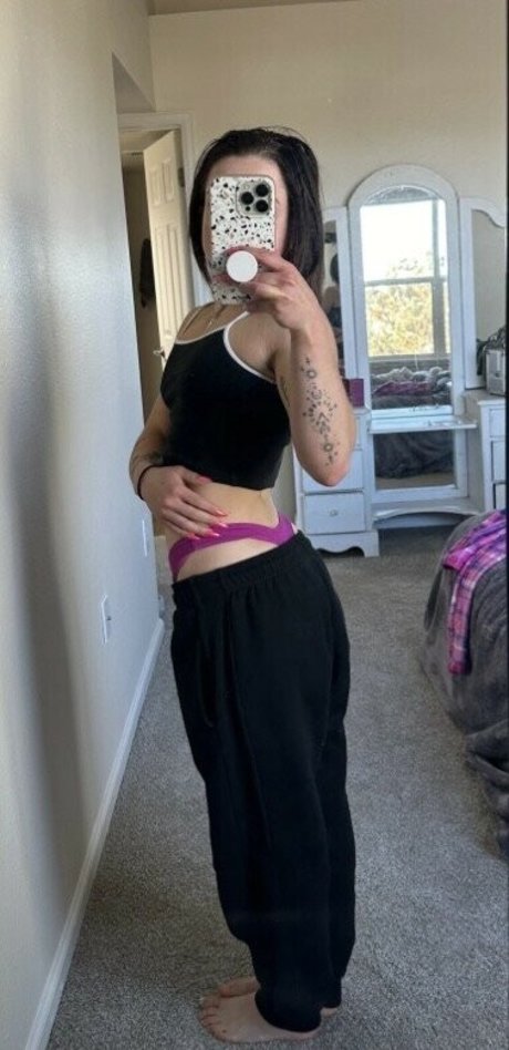 Lexie Herod naked onlyfans