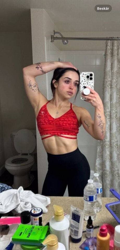 Lexie Herod onlyfans leaked.