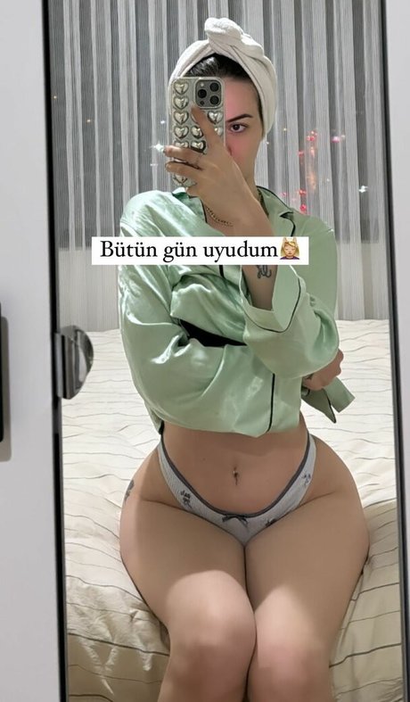 oznrgvn naked on onlyfans