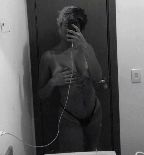 Sad Steh onlyfans nude leaks