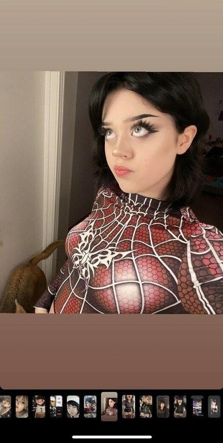 Meadow Edwards onlyfans leak nude